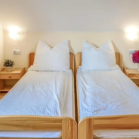 Casa vacanze 2 Bedroom Cozy In *
