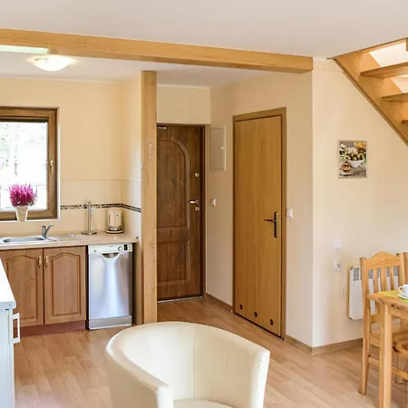 Casa vacanze 2 Bedroom Cozy In Białogóra